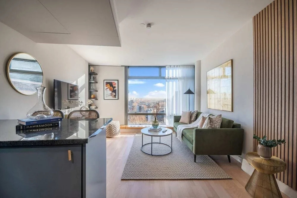 The Parliament View Escape - Modern 1bdr With View