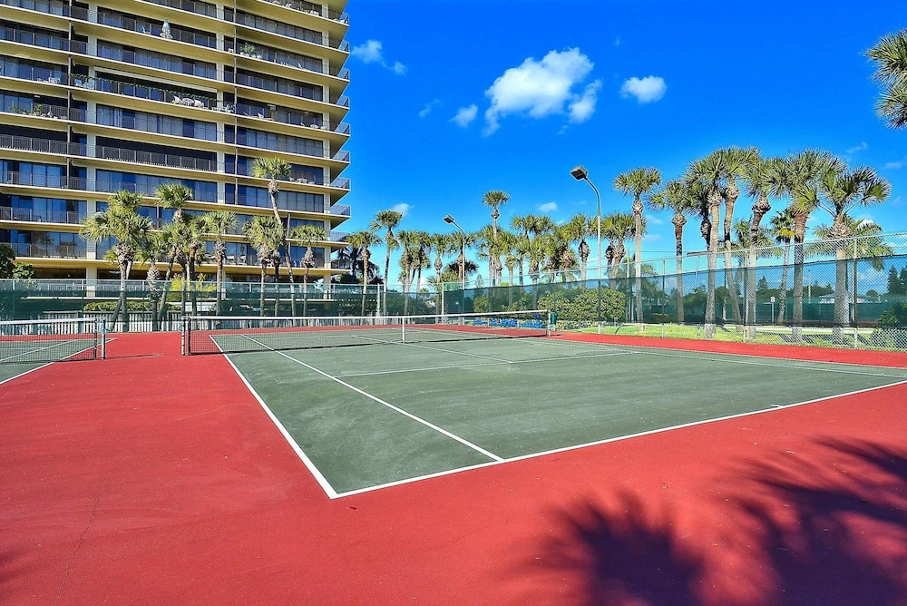 Land's End 404 Building 9 Top Floor/premier/updated/near Pool!