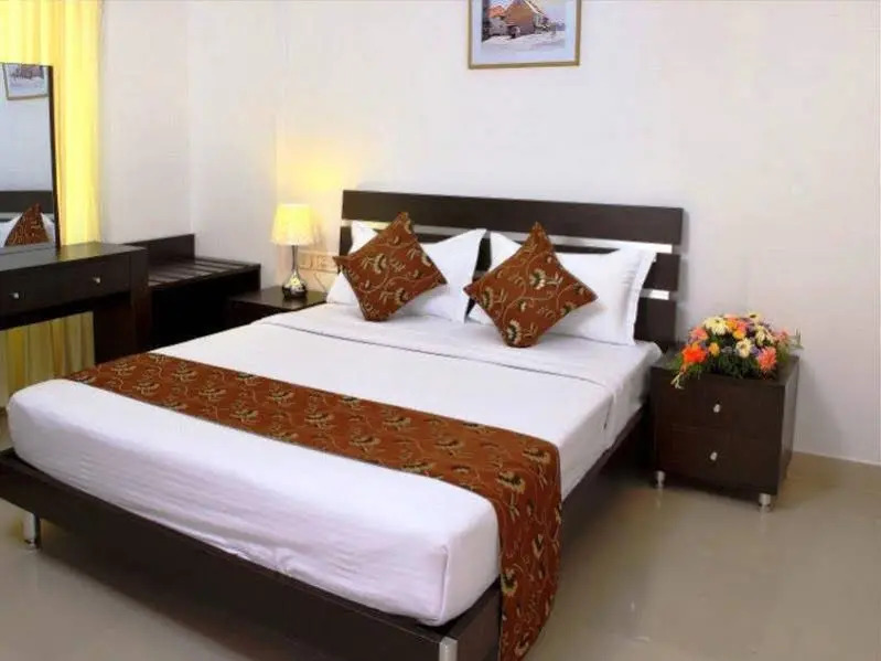 Hotel Asset Summit Suites