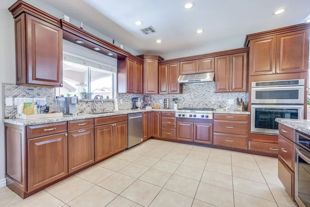 Large Las Vegas Home w/ Pool, Hot Tub + Game Room
