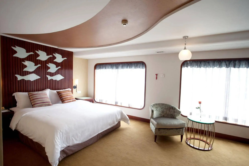 Cruise INN