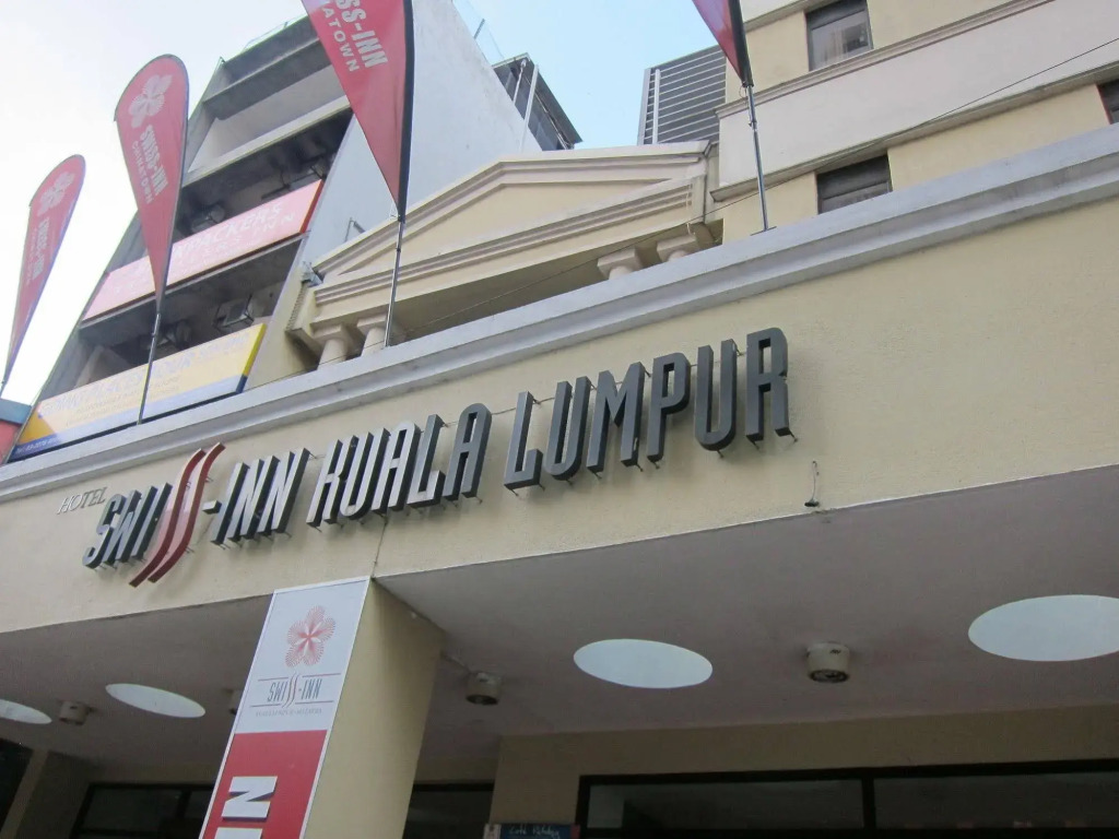 Swing & Pillows - Petaling Street Kuala Lumpur