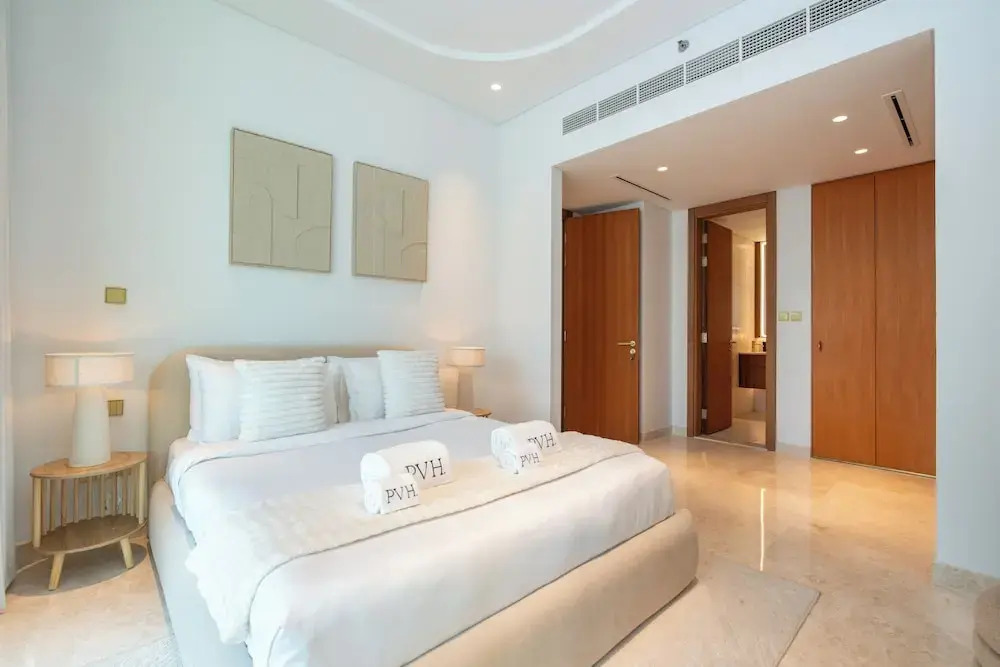 PVH - Beach House - Luxurious 1BR