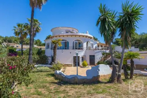 Villa Pura Vida by Abahana Villas