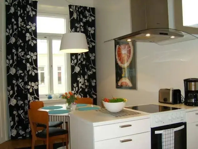 Essexhome Apartments