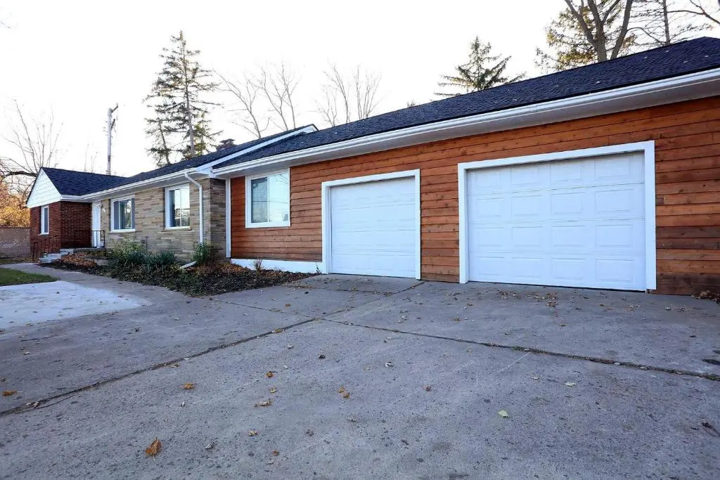 Global Vibe Parlor Renovated Full Kitchen Free Parking