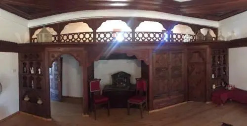 Pashko Vasa Guesthouse