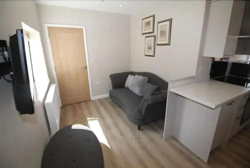 Number 18 Apartments