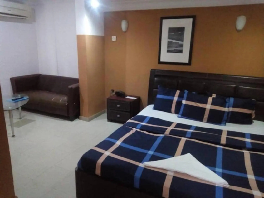 TheoDawn Hotels @ Suite 29