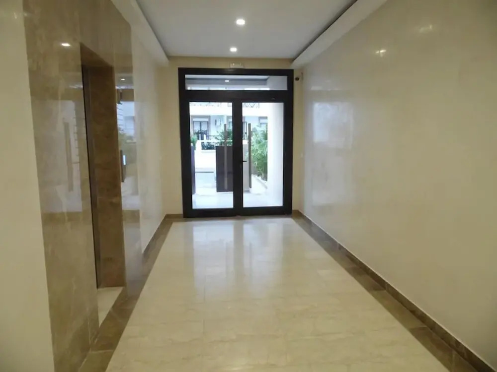 C13 Residence Malaga Cosy and Spacious 1bd in La Marsa