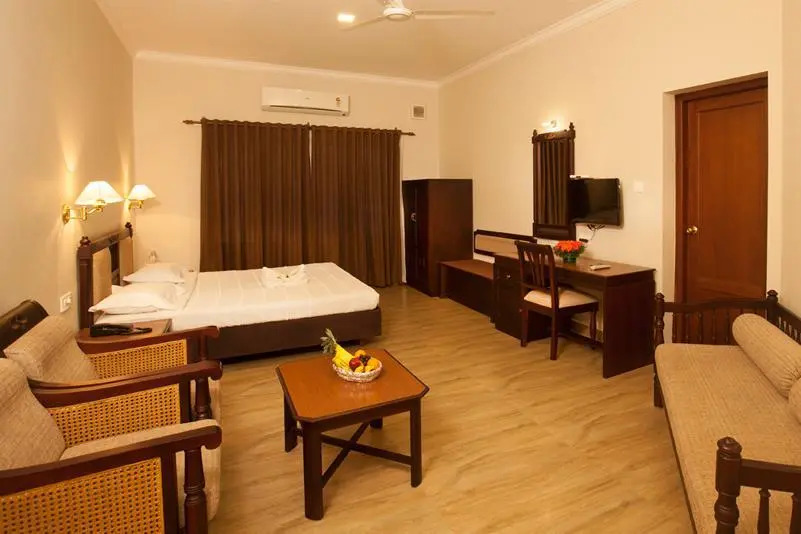 Hotel Silver Crest