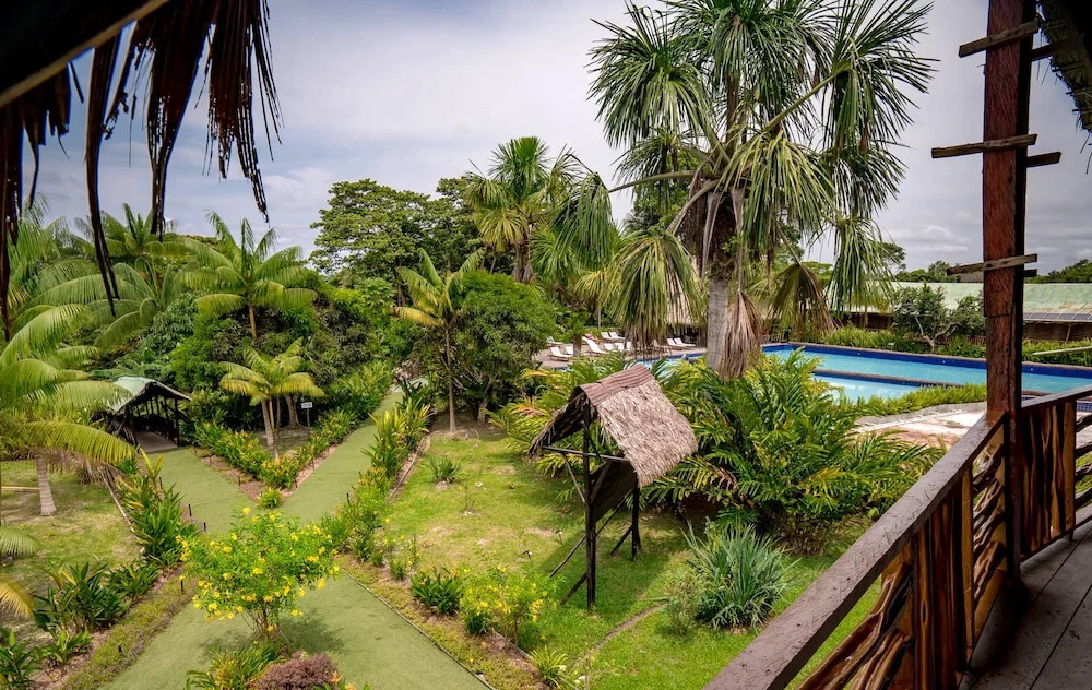 Biohotel Arara River