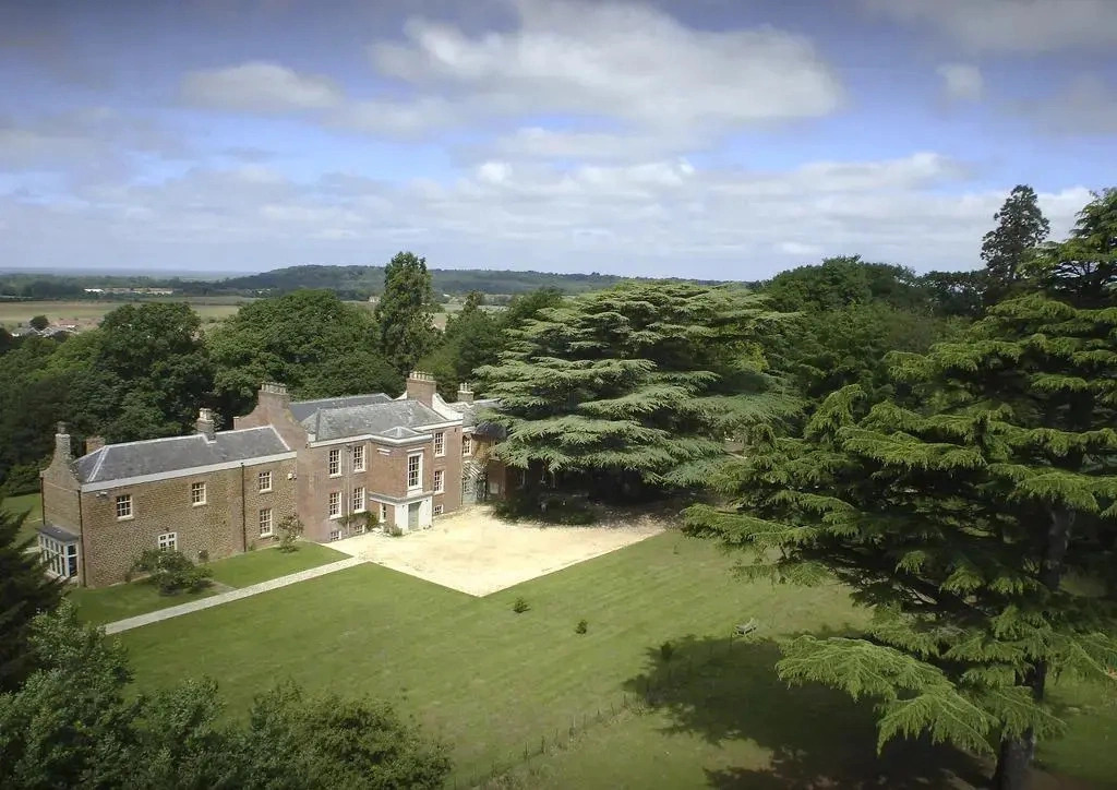 Ingoldisthorpe Hall