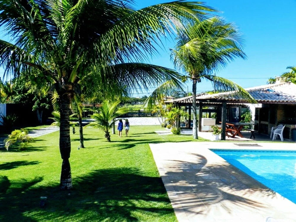 Linda casa a 150 mts da Praia Ferradura