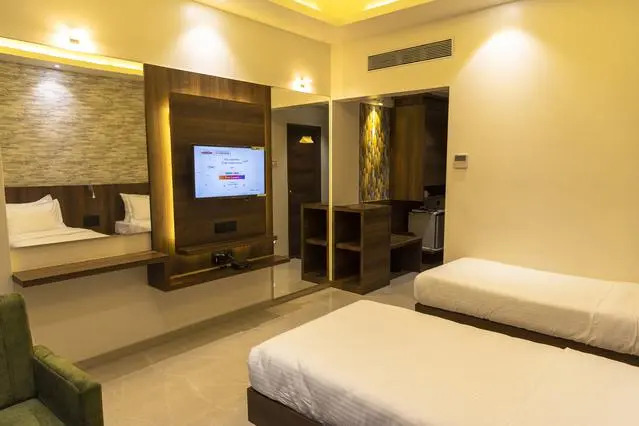 Hotel Pratham