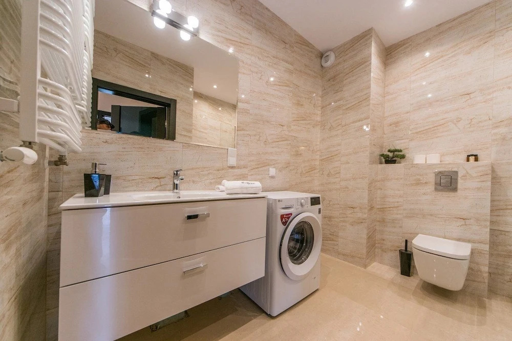 Billberry Apartments Rajska Suites