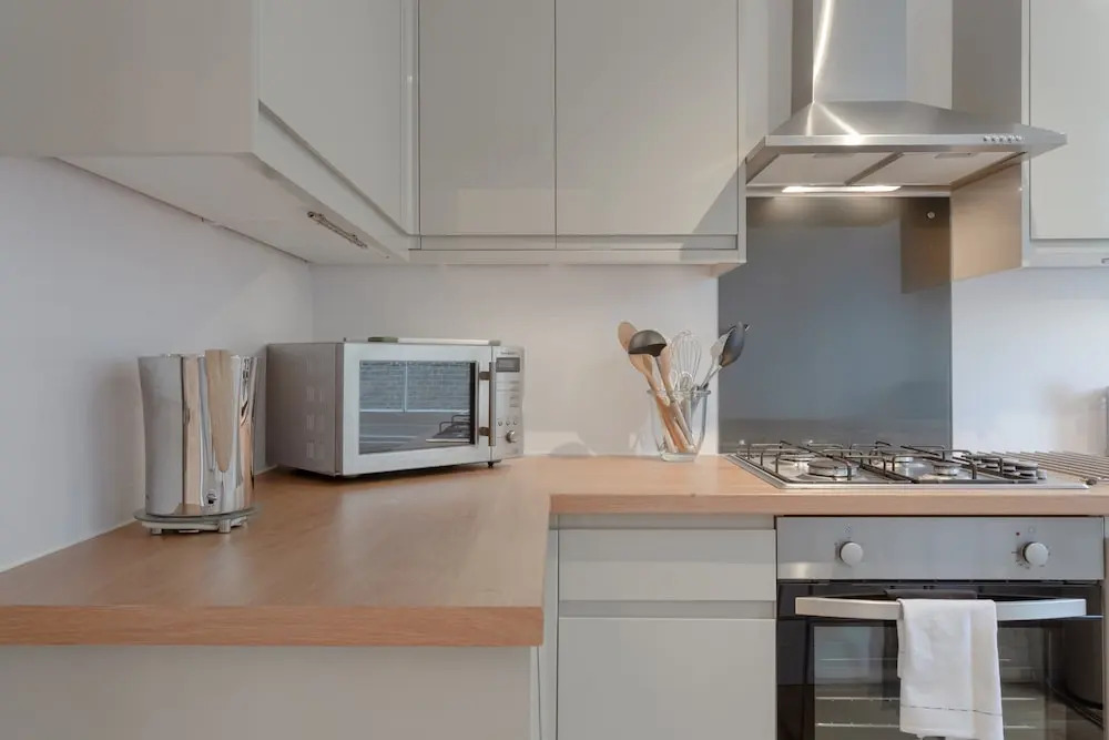 1 Bedroom Flat on Portobello Road Notting Hill