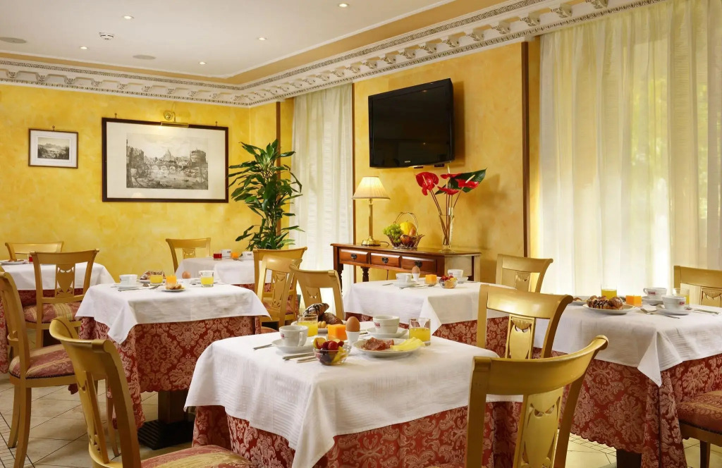 Hotel Tuscolana