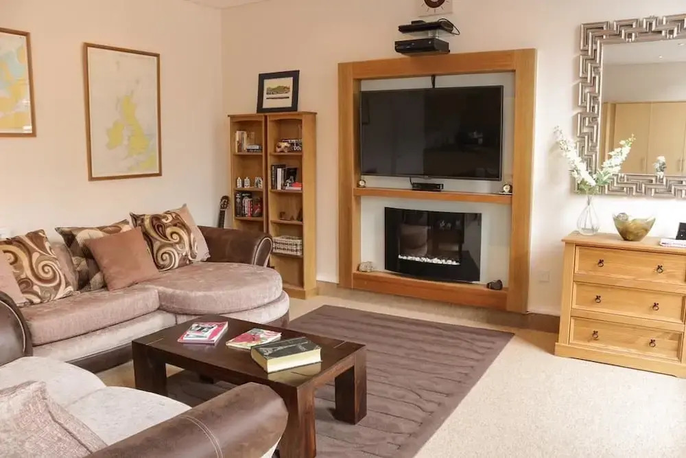 City Centre West End Apartment