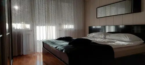 Apartment Check In Zagreb Maksimir-free parking