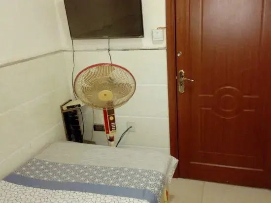 Changling Zhenxing Hotel