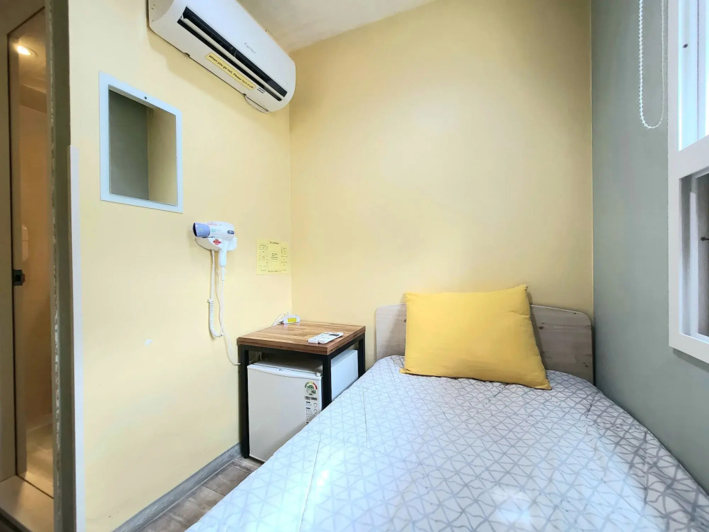 Hostel Tommy Jongno ---- Tax Return Authorized Shop