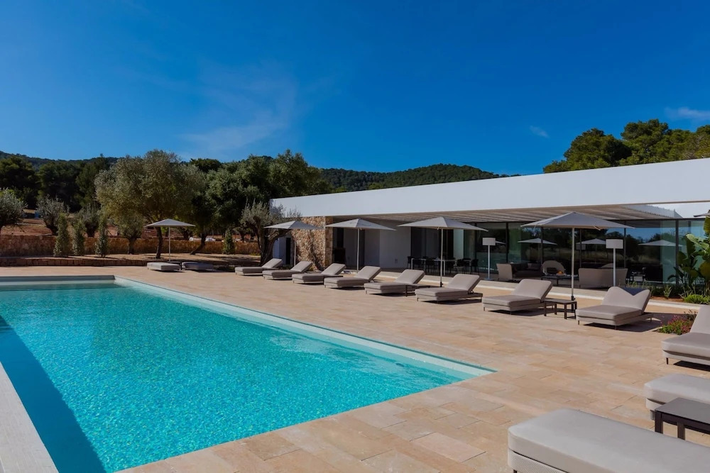 Villa Ralfy
