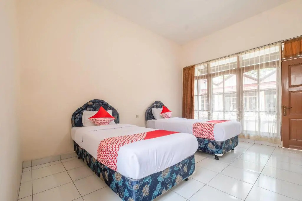 RedDoorz at Hotel Padjajaran Tasikmalaya