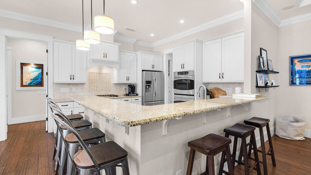 30A Getaway With Private Heated Pool, Hot Tub, and Golf Cart