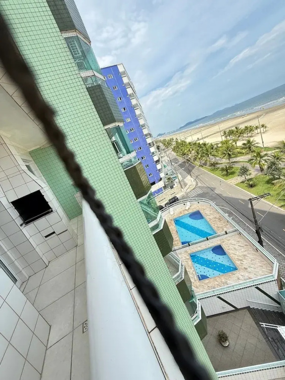 Pé na Areia Praia do Maracanã II