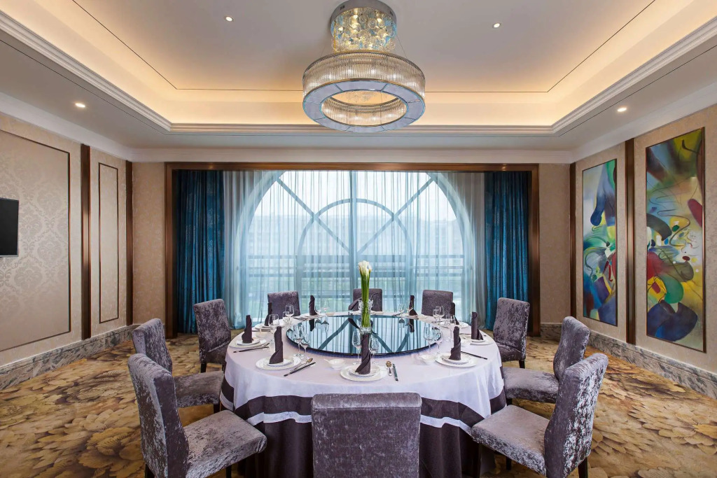 Ramada By Wyndham Taixing