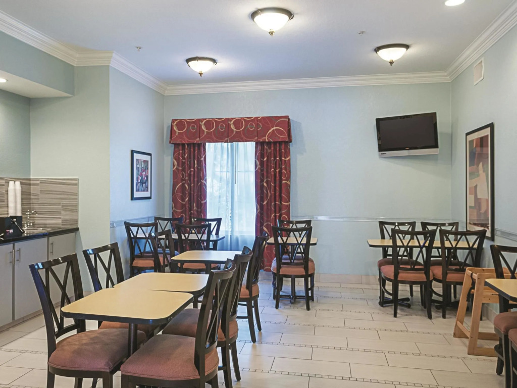 Studio 6 Slidell LA North Shore