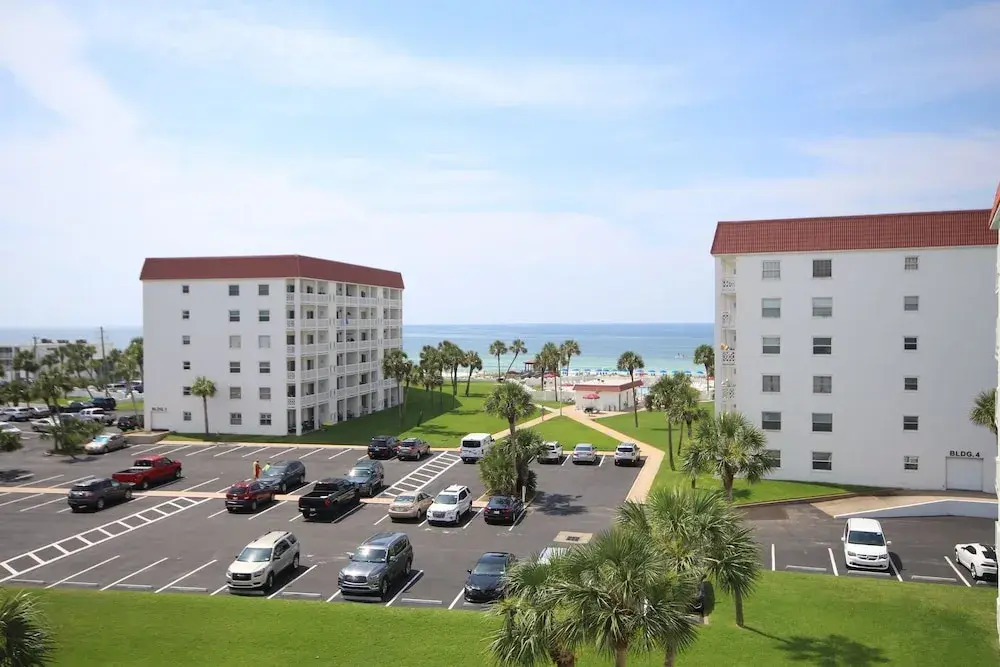 254 El Matador 1 Bedroom Condo