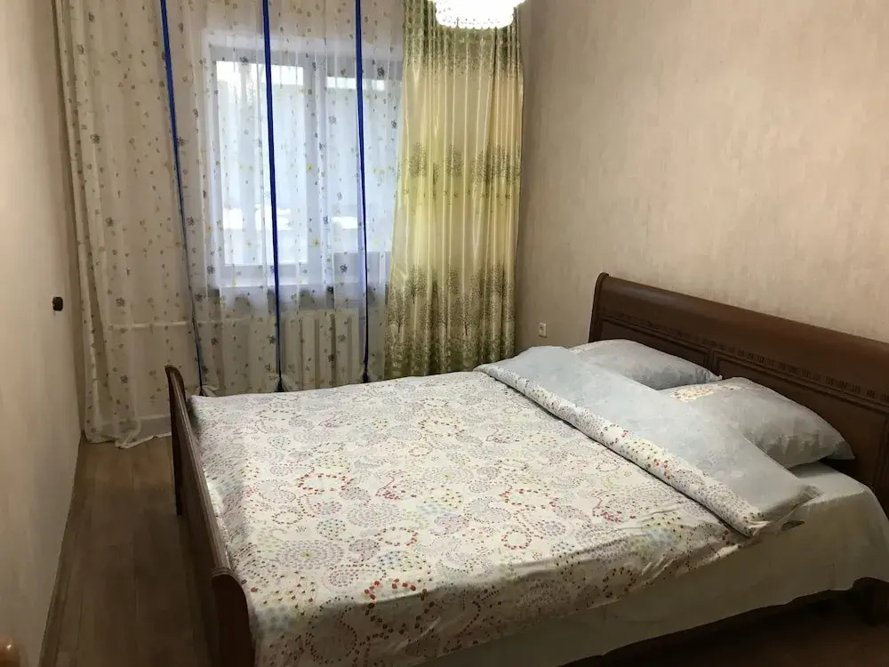 Апартаменты в центре в стиле 80-х
