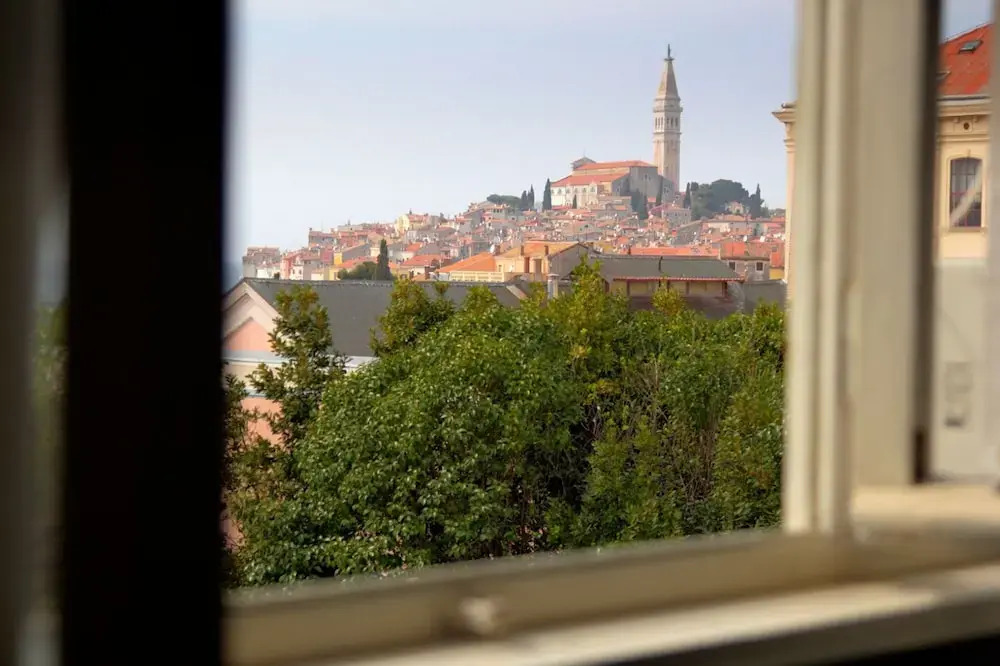 Scenic Rovinj Apartment With Balcony