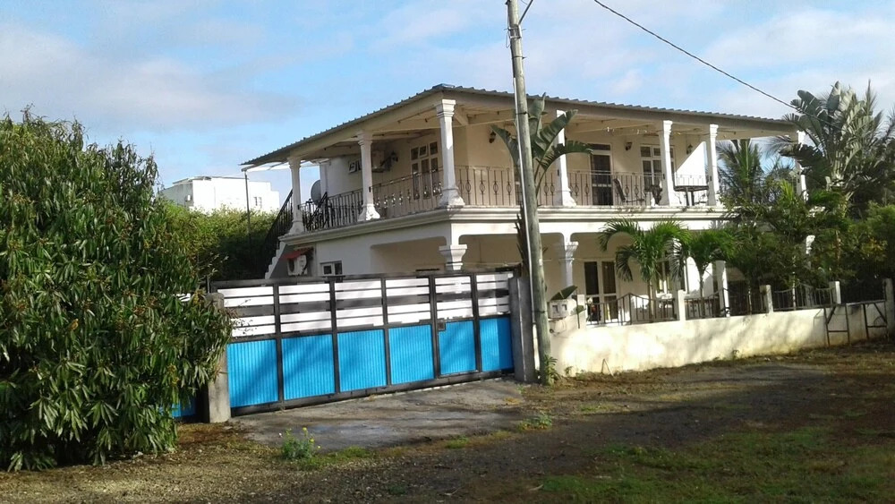 House With 2 Bedrooms in Trou aux Biches, With Wonderful sea View, Fur