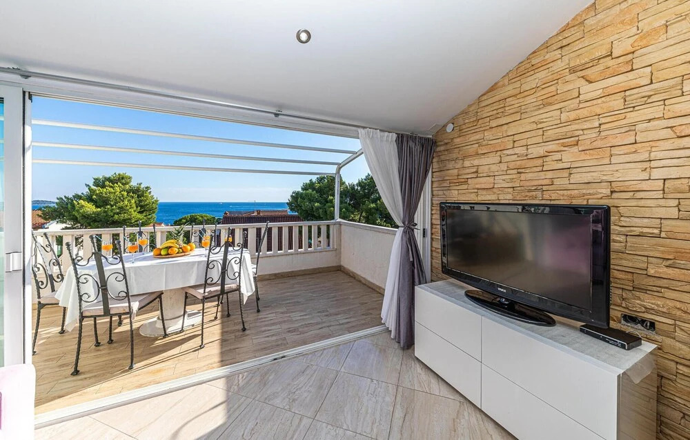 Lovely Home In Zecevo Rogoznicko