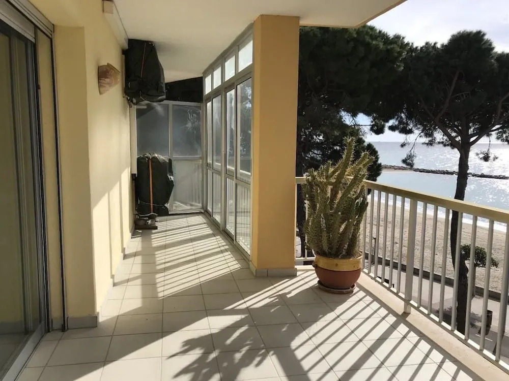 Apartamento Miramar Vistas Frontales Mar - 124B