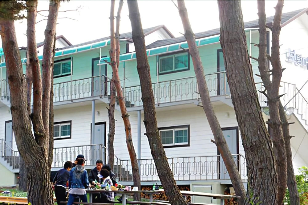 Boryeong Mud Pension