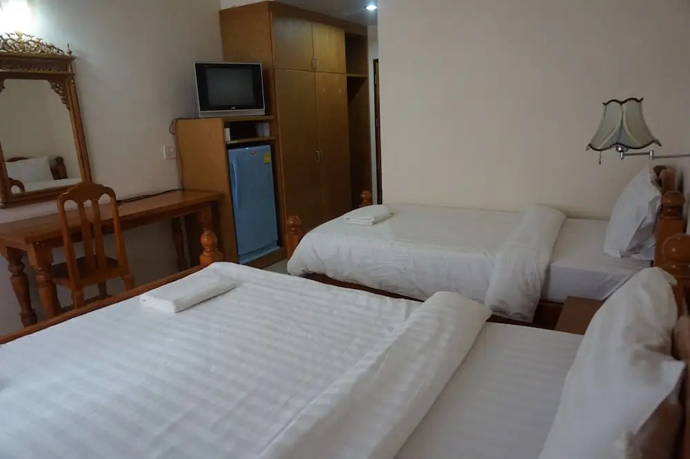 Pornnarumitr Hotel