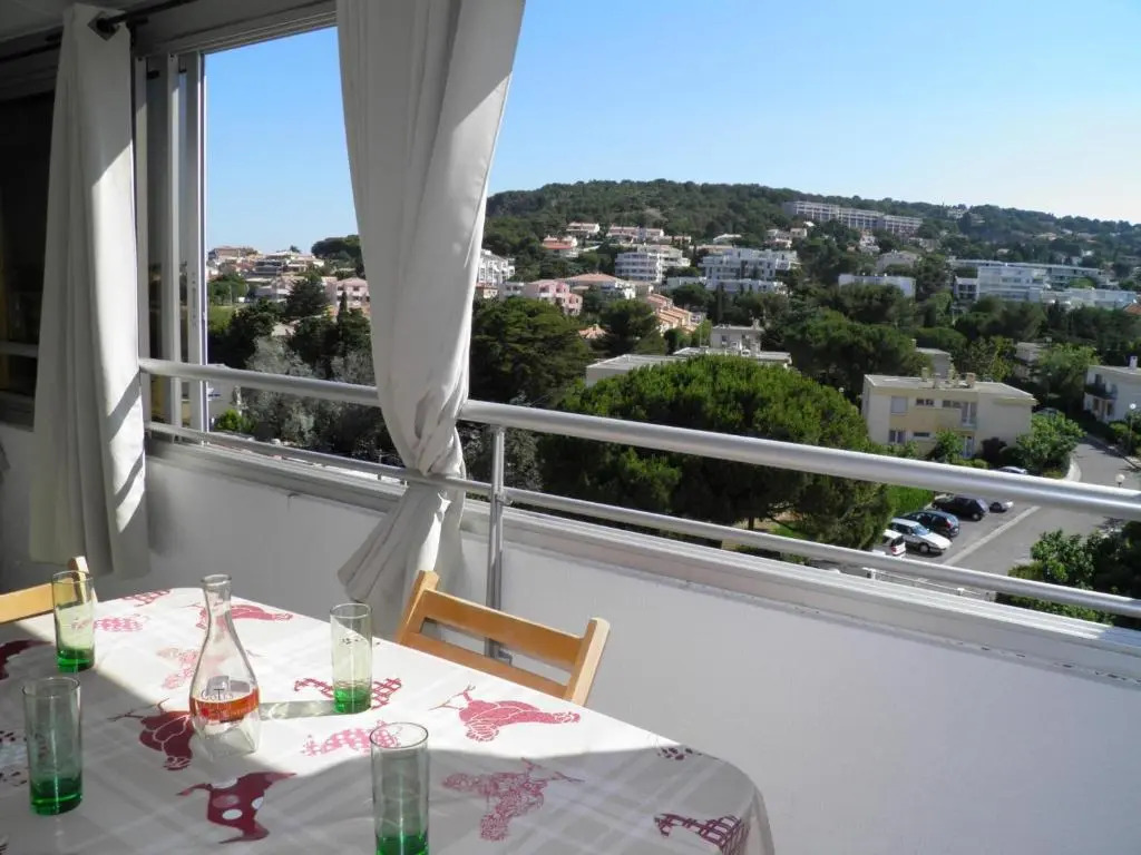 Appartement Sète, 1 pièce, 4 personnes - FR-1-338-44
