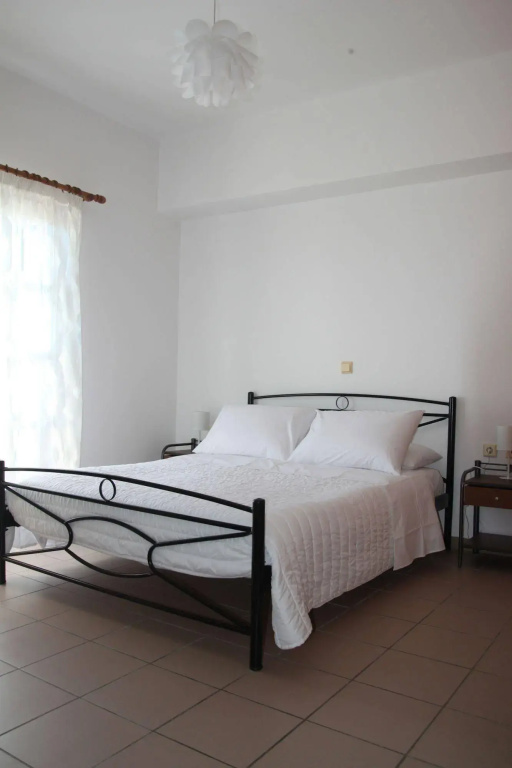 Ampelos Executive Houses