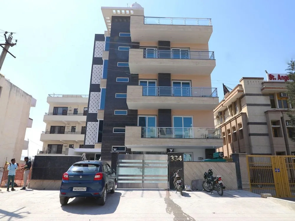 OYO 12074 Vikrant's Residency