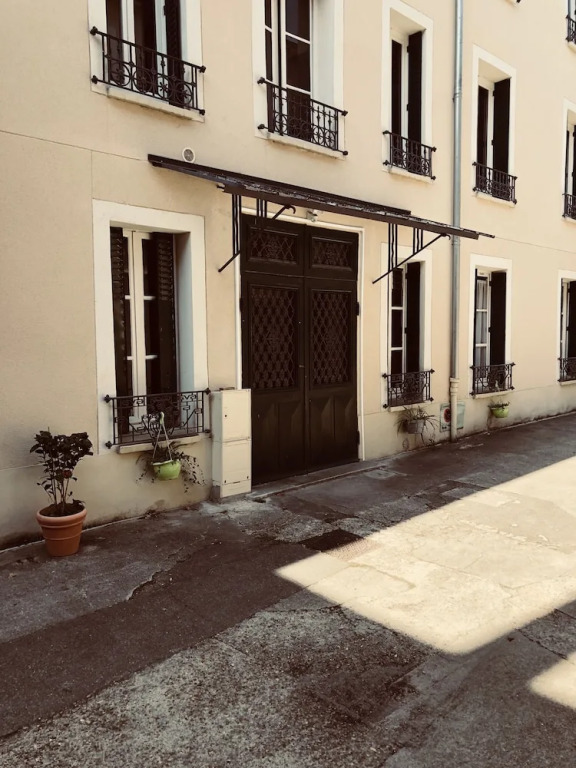 Fonty Cosy  Yard side ground floor