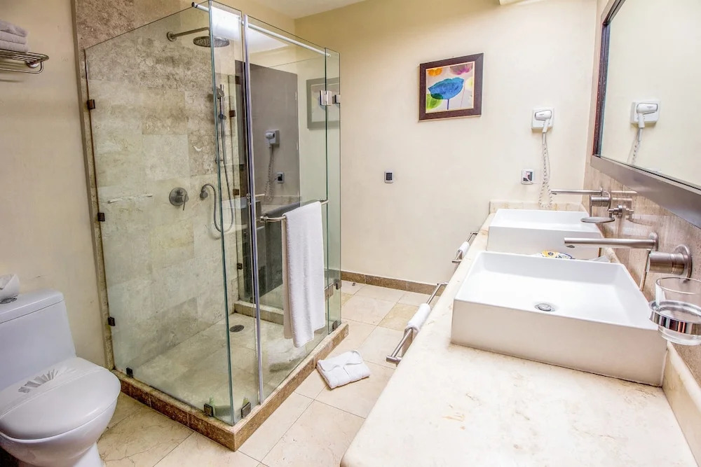 Oceanfront el Faro Surf 302