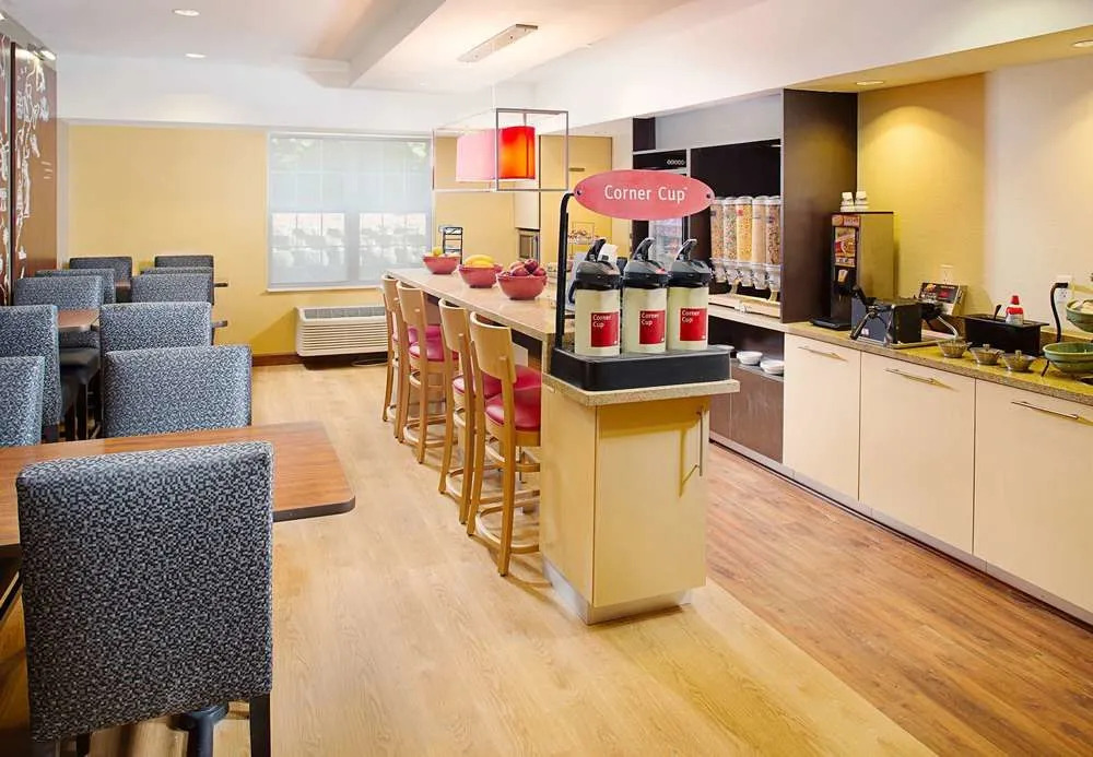 TownePlace Suites Manchester-Boston Regional Airport