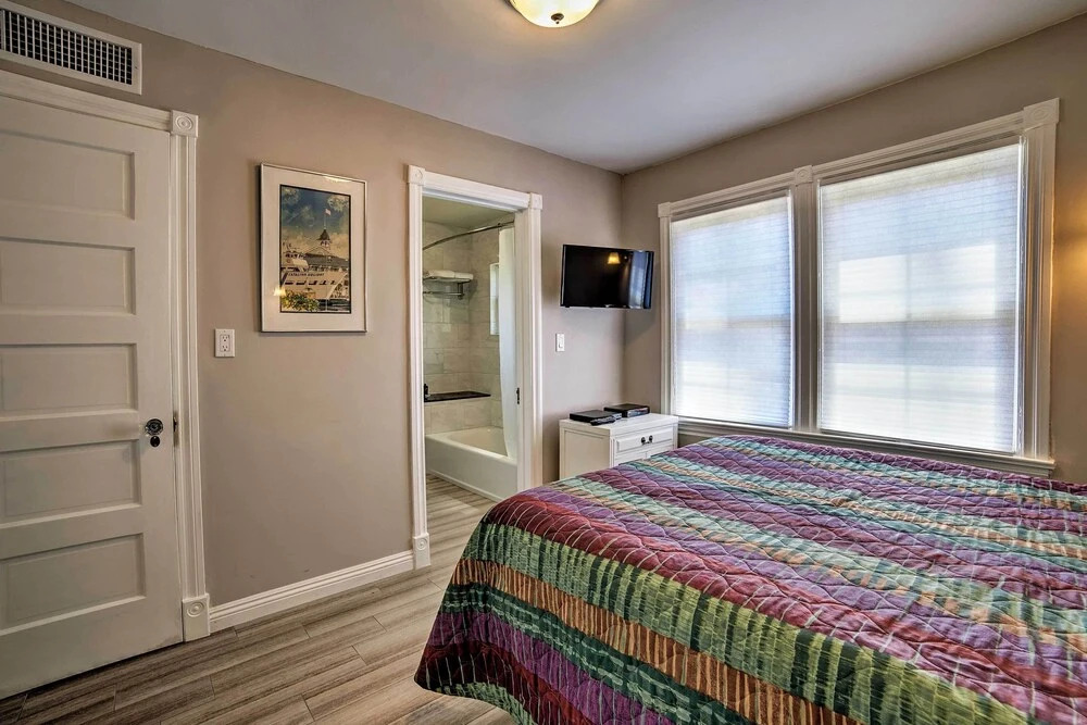 Walk to Beach: Condo w/ Patio on Catalina Island