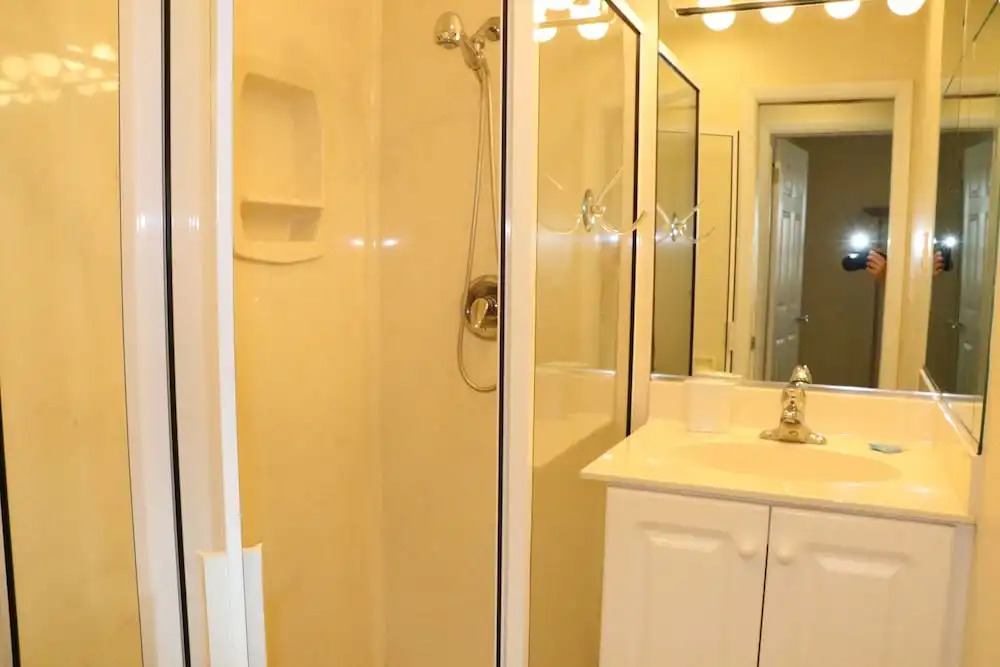 Jamaica Royale 097 - 2 Br Condo