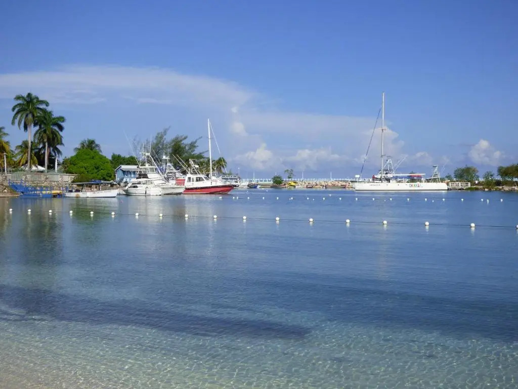Beach Studio 10