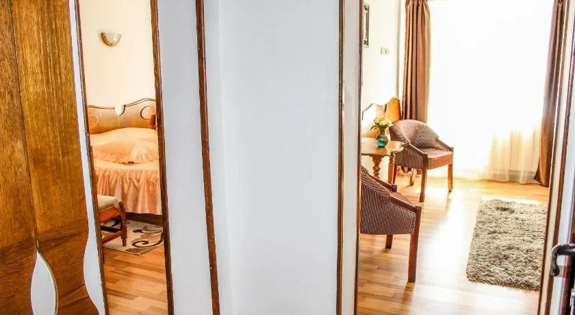 Hotel Cheia